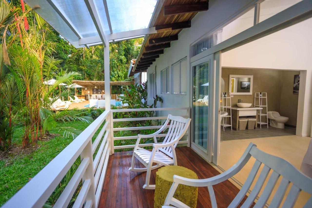 Gigi Brown Villa Paparazzi Beachfront Puerto Viejo de Talamanca المظهر الخارجي الصورة