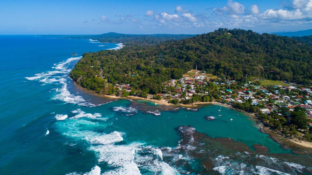 Gigi Brown Villa Paparazzi Beachfront Puerto Viejo de Talamanca المظهر الخارجي الصورة